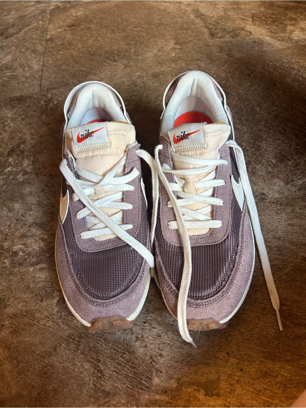 Nike Waffle Debut Vintage in the Plum Eclipse